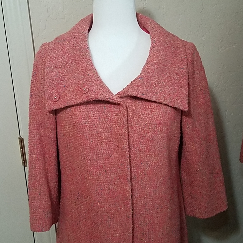 Pink Coat - Picture 4 of 8